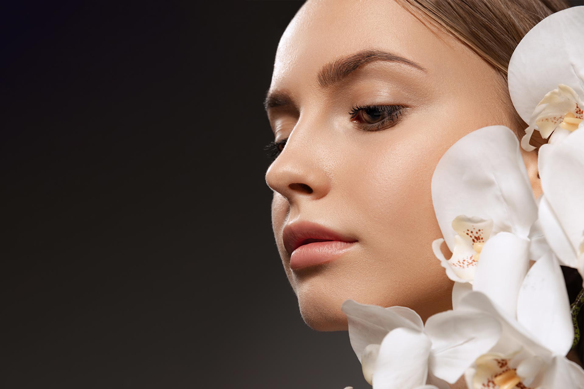 "Tratamientos Esenciales para Novias: Belleza y Relajación en tu Gran Día"
